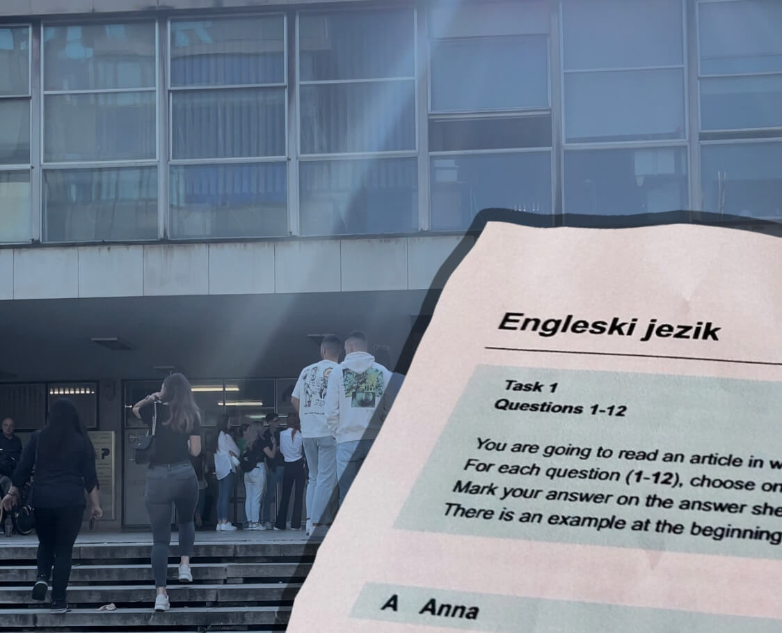 ispitna knjižica mature iz engleskog jezika, u pozadini ulaz u zgradu Pučkog otvorenog učilišta u Zagrebu