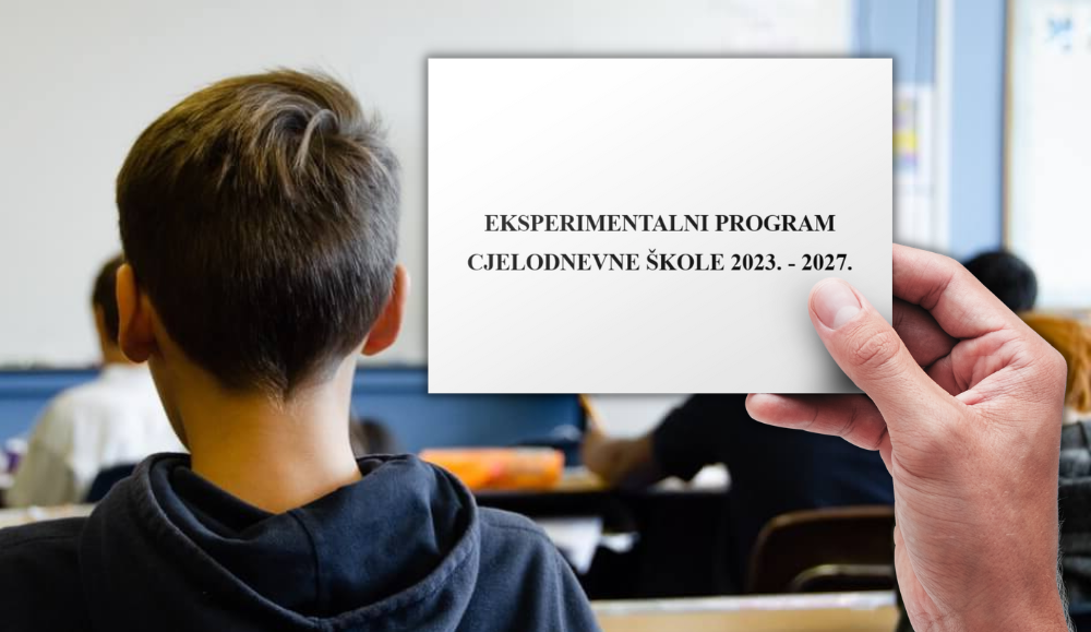učenici u učionici, ruka koja drži papir na kojemu piše eksperimentalni program cjelodnevne škole